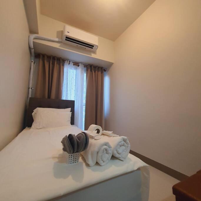 Smdc Coast Residences Lovely Fully-Furnished 1 Bedroom Condo With Pool 马尼拉 外观 照片